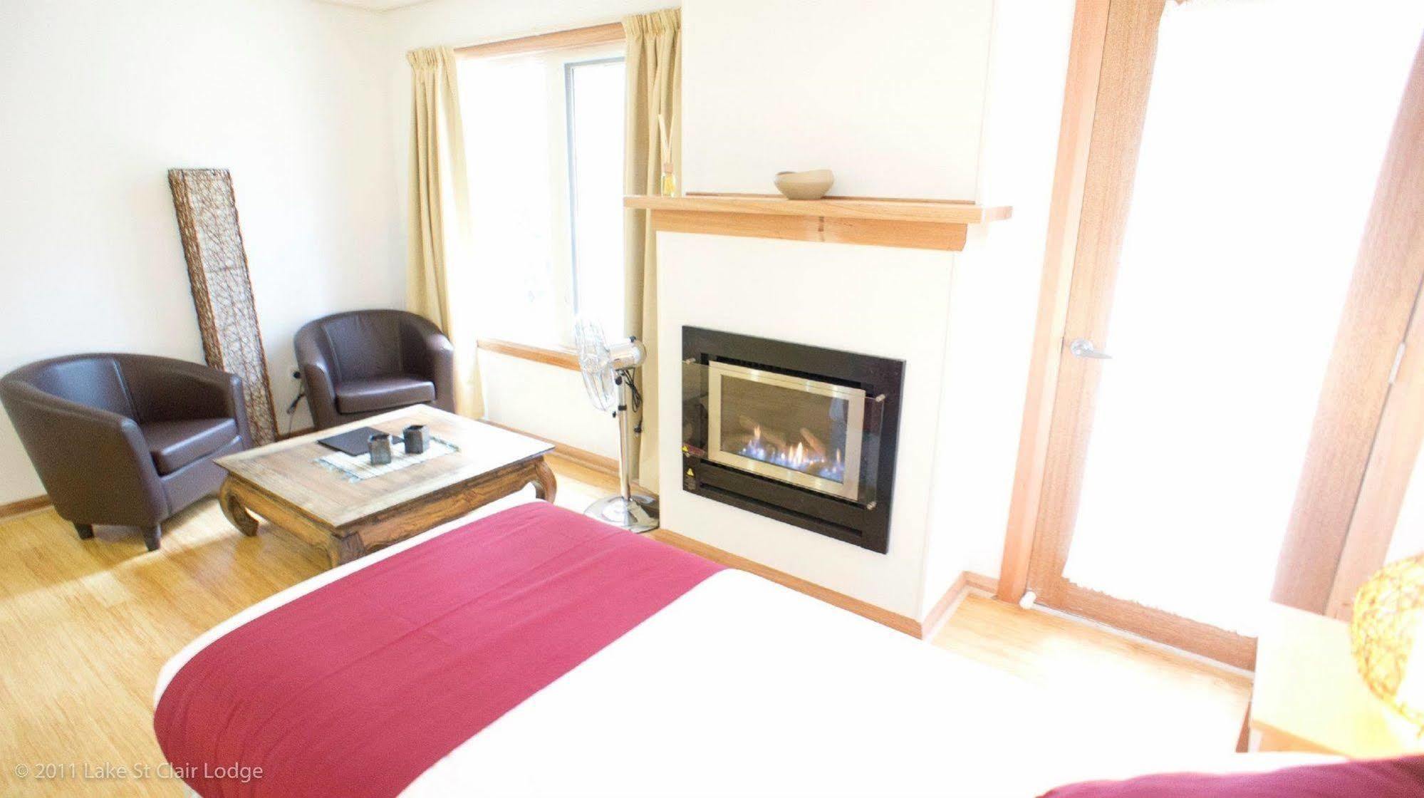 Lake St Clair Lodge Екстер'єр фото